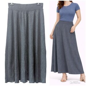 Soolose Gray Knit Midi Skirt Elastic Waist Textured Stretch Cozy Minimal